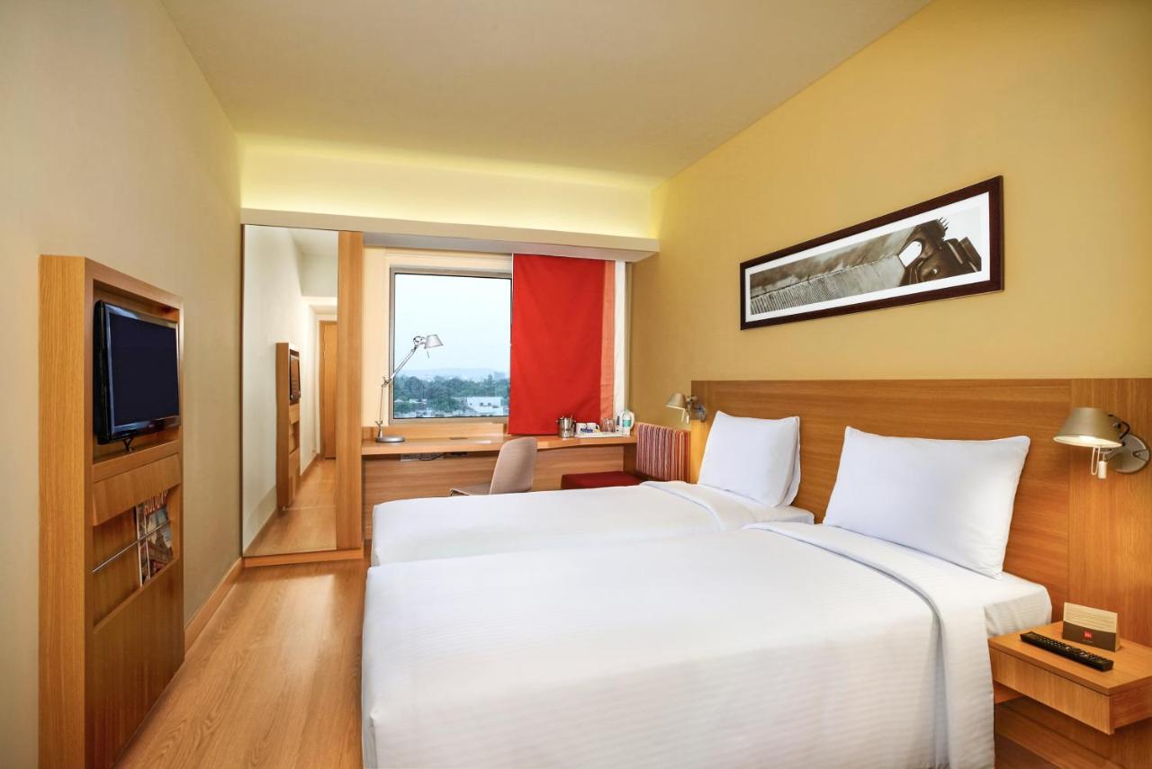 Ibis Hyderabad Hitec City - An Accor Brand Exterior photo